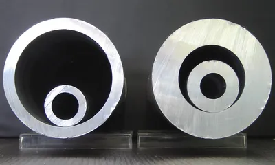 Barra Hueca de Aluminio